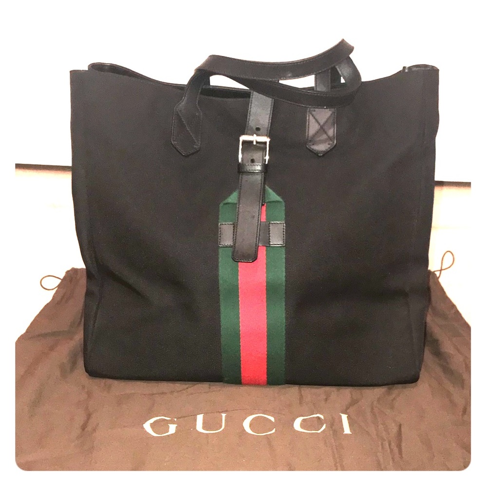 Authentic GUCCI Techno oversized tote/carry on